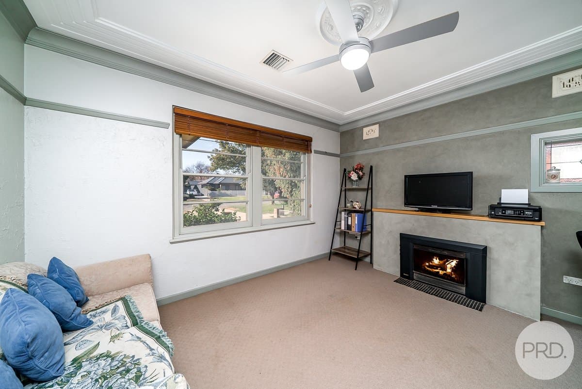 8 Dalton Street, TURVEY PARK NSW 2650, Turvey Park - Thumbnail 5