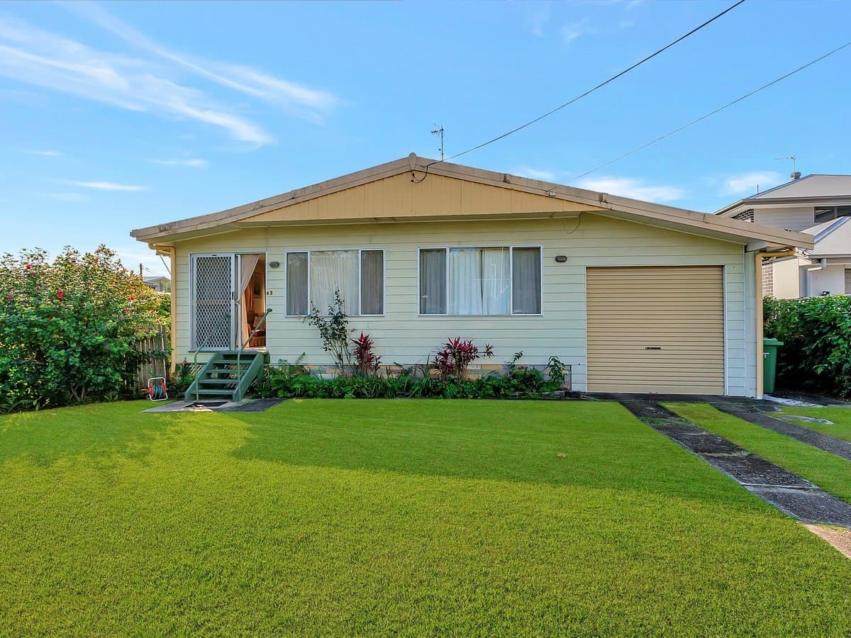 3 Matilda Street, BURLEIGH HEADS QLD 4220, Burleigh Heads Property Image - Thumbnail 2