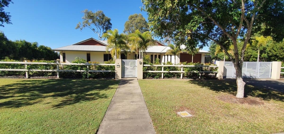 8 Samuel Drive, TALLEBUDGERA QLD 4228, Tallebudgera - Image 1