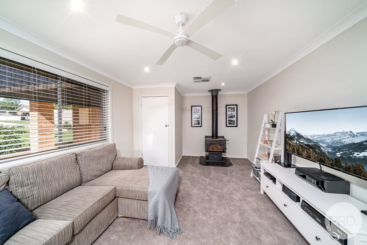 32 Bavaria Street, TOLLAND NSW 2650, Tolland - Thumbnail 5