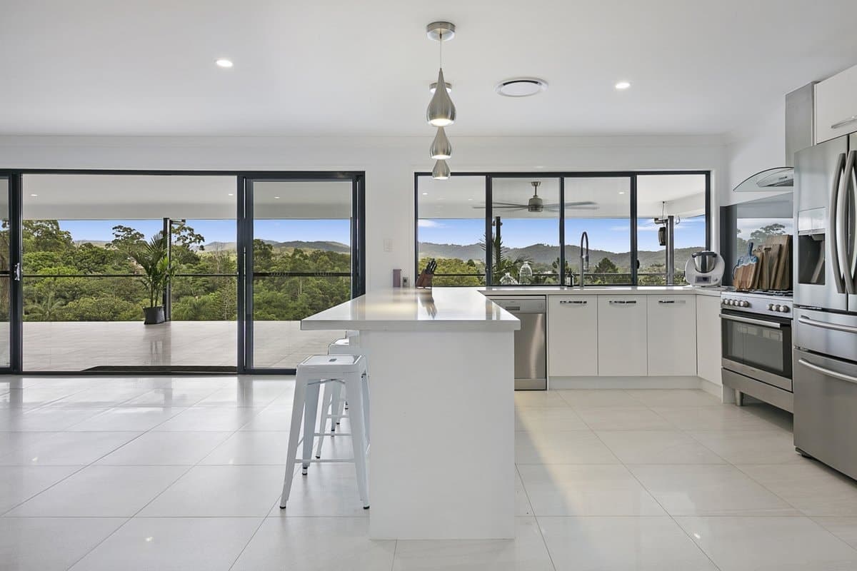 136 Valley Drive, TALLEBUDGERA QLD 4228, Tallebudgera Property Image - Thumbnail 8