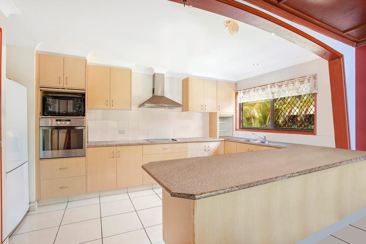 158 Burleigh Street, BURLEIGH WATERS QLD 4220, Burleigh Waters - Thumbnail 6