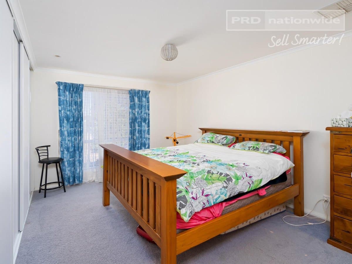 10 Ferrier Street, LOCKHART NSW 2656, Lockhart - Thumbnail 4