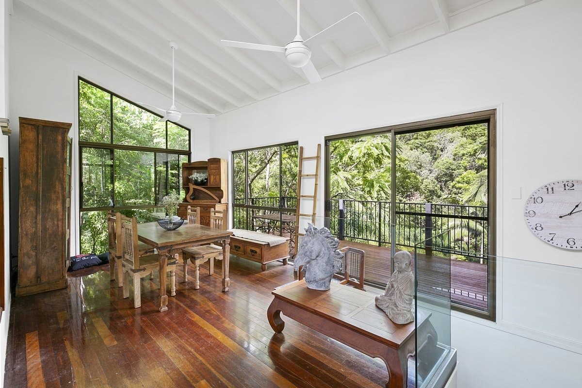 7 Dalwood Court, TALLEBUDGERA QLD 4228, Tallebudgera Property Image - Thumbnail 8
