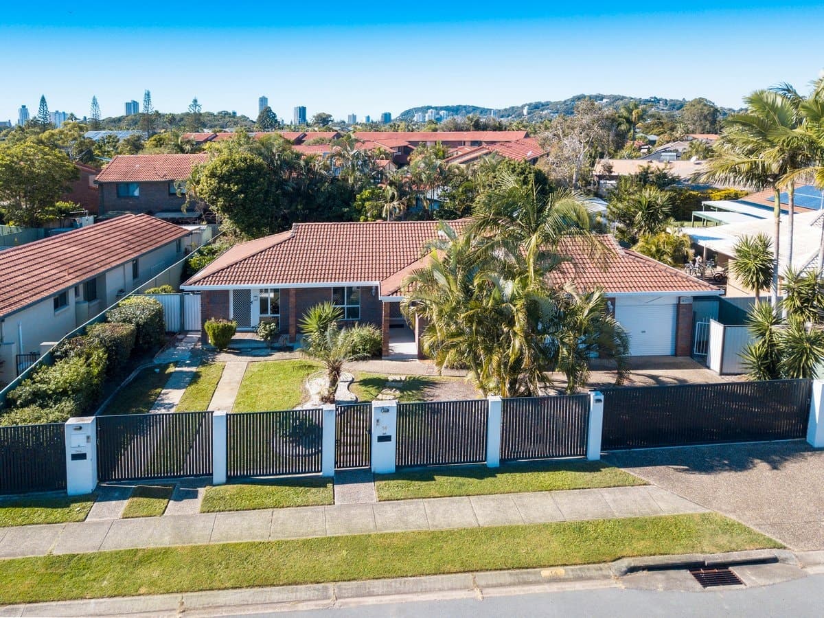 14 Spinebill Street, BURLEIGH WATERS QLD 4220, Burleigh Waters - Image 1