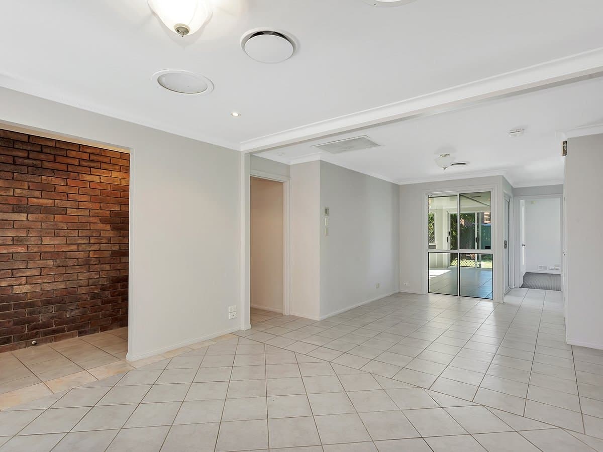 14 Spinebill Street, BURLEIGH WATERS QLD 4220, Burleigh Waters - Thumbnail 6