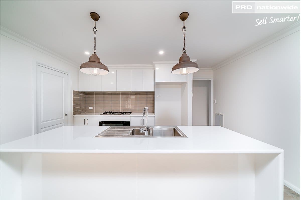 4 Tycho Place, LLOYD NSW 2650, Lloyd - Thumbnail 2