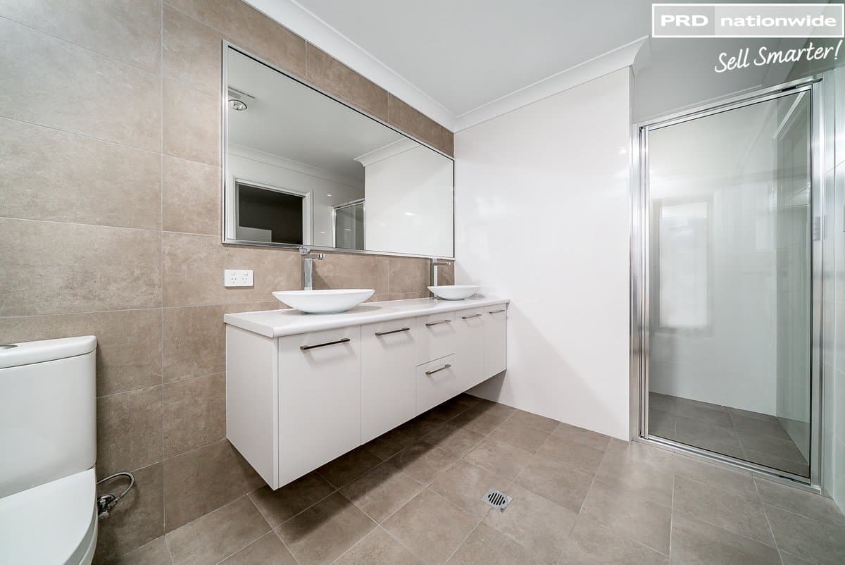 4 Tycho Place, LLOYD NSW 2650, Lloyd - Thumbnail 3