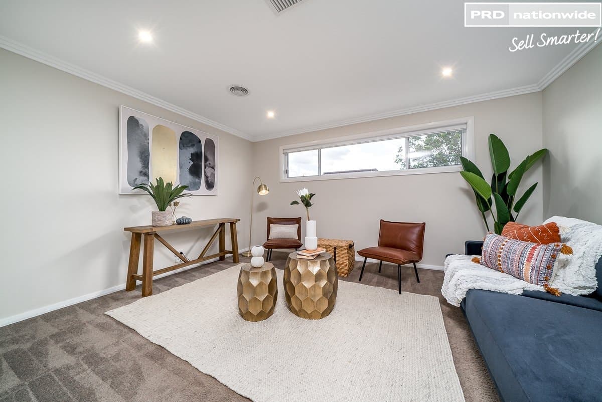 2/12 Hollows Crescent, LLOYD NSW 2650, Lloyd - Thumbnail 2