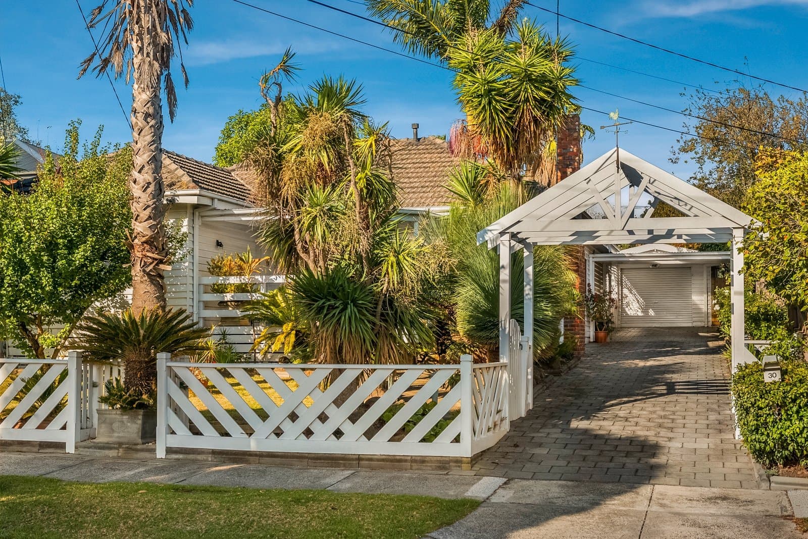 30 Vannam Drive, Ashwood, Ashwood - Image 1