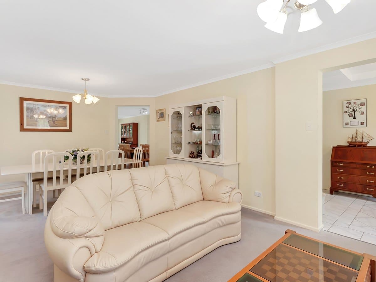 20 Ardisia Court, BURLEIGH HEADS QLD 4220, Burleigh Heads Property Image - Thumbnail 5