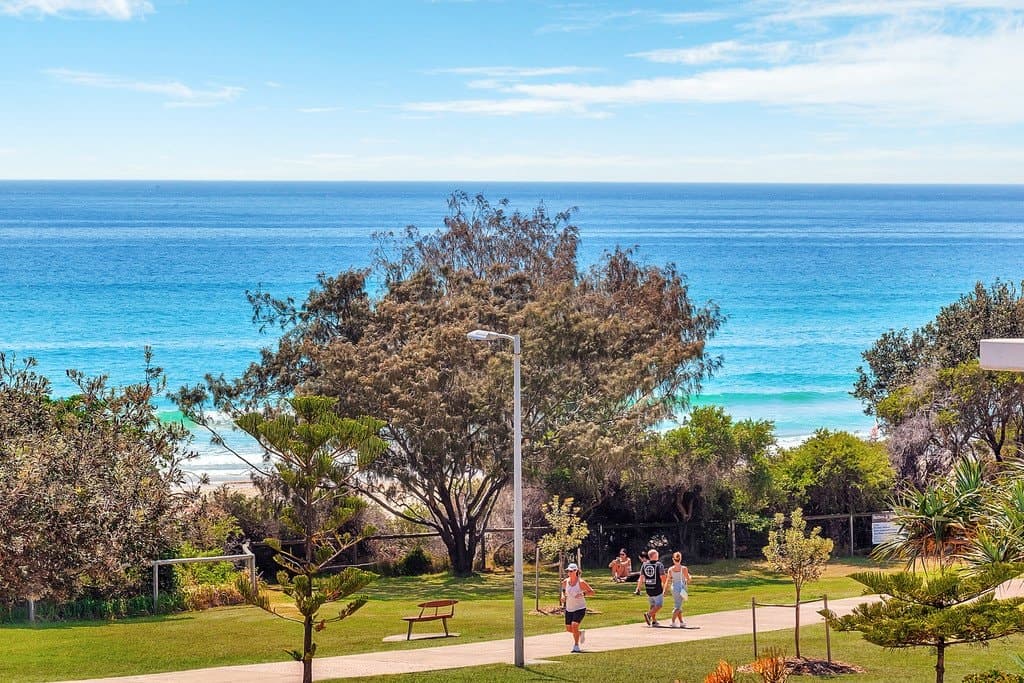 20/300 The Esplanade, MIAMI QLD 4220, Miami - Thumbnail 2