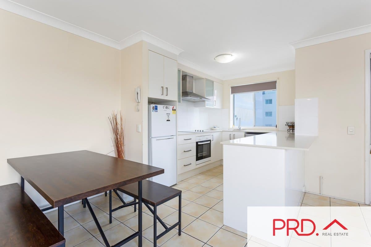 20/300 The Esplanade, MIAMI QLD 4220, Miami - Thumbnail 4