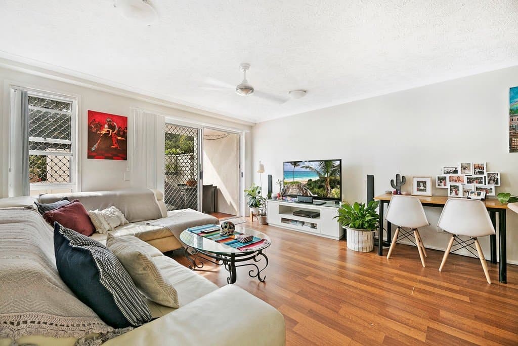 4/16 Djerral Ave, BURLEIGH HEADS QLD 4220, Burleigh Heads Property Image - Thumbnail 3