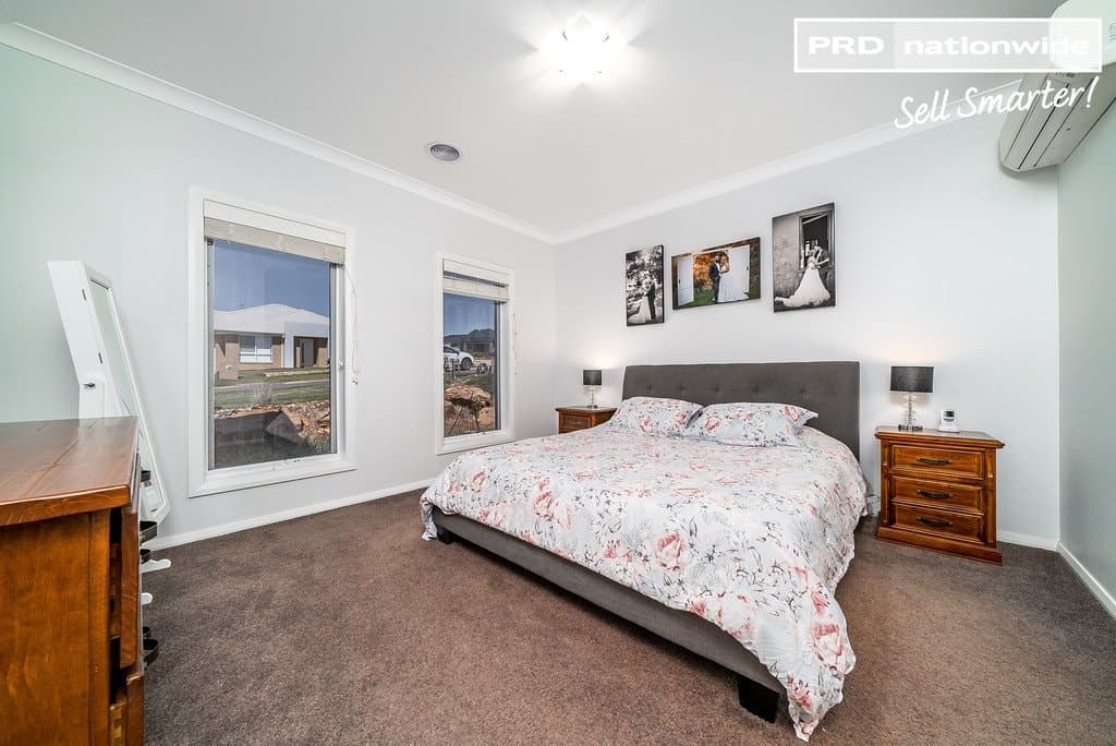 16 Pooginook Place, BOURKELANDS NSW 2650, Bourkelands - Thumbnail 3