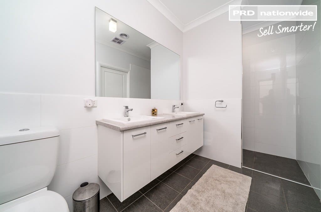 16 Pooginook Place, BOURKELANDS NSW 2650, Bourkelands - Thumbnail 7