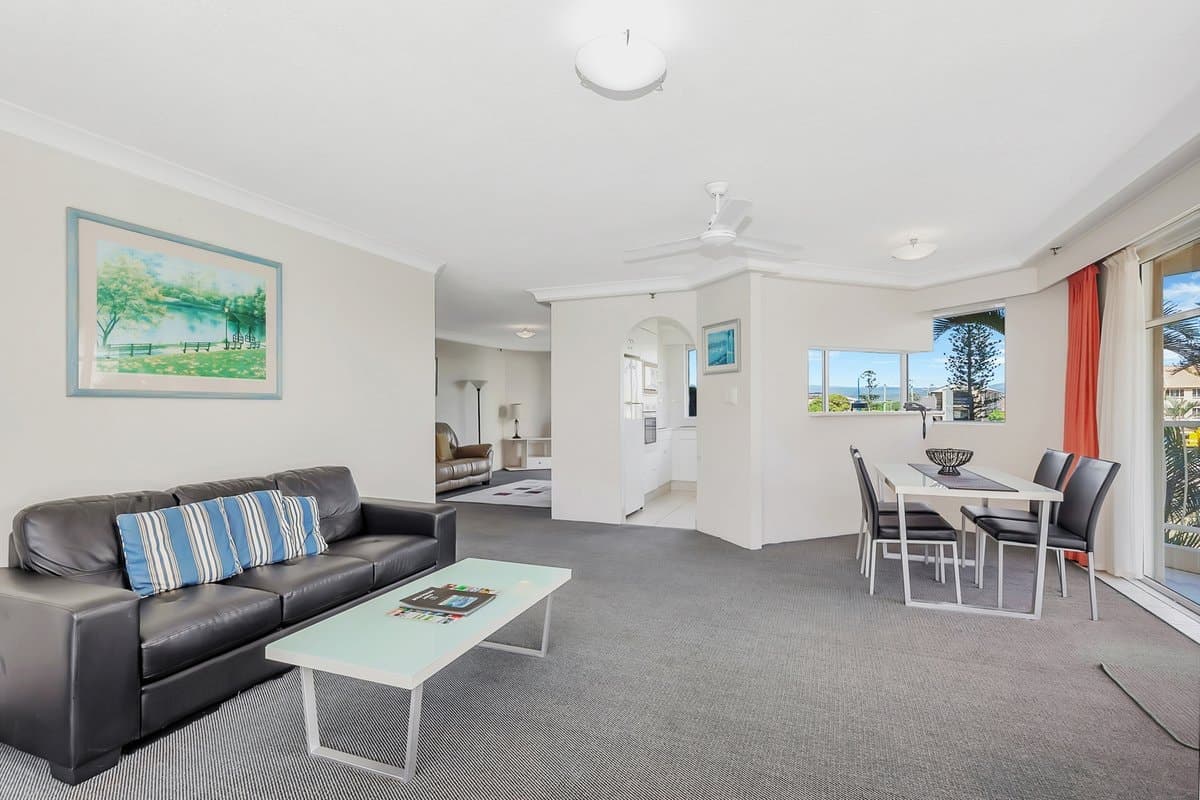 1A/238 The Esplanade, BURLEIGH HEADS QLD 4220, Burleigh Heads Property Image - Thumbnail 7