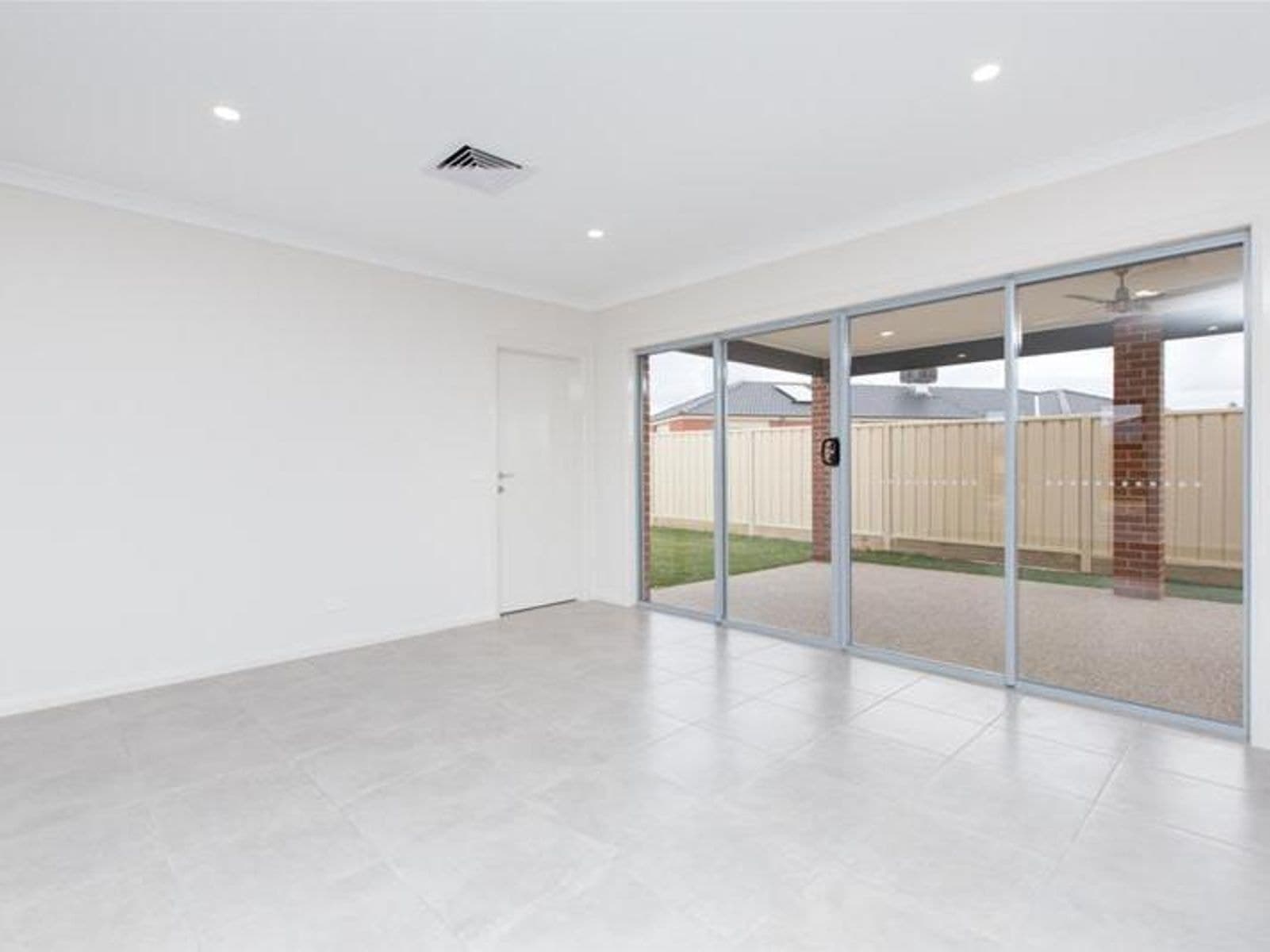 42 Sherring Way, Mildura - Thumbnail 3