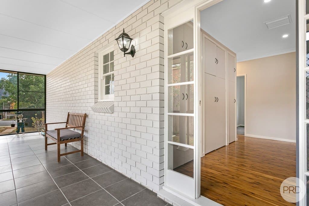 81
                Church
                Street
            
            
            
            tamworth
            
            
            NSW,
            2340, Tamworth - Thumbnail 4