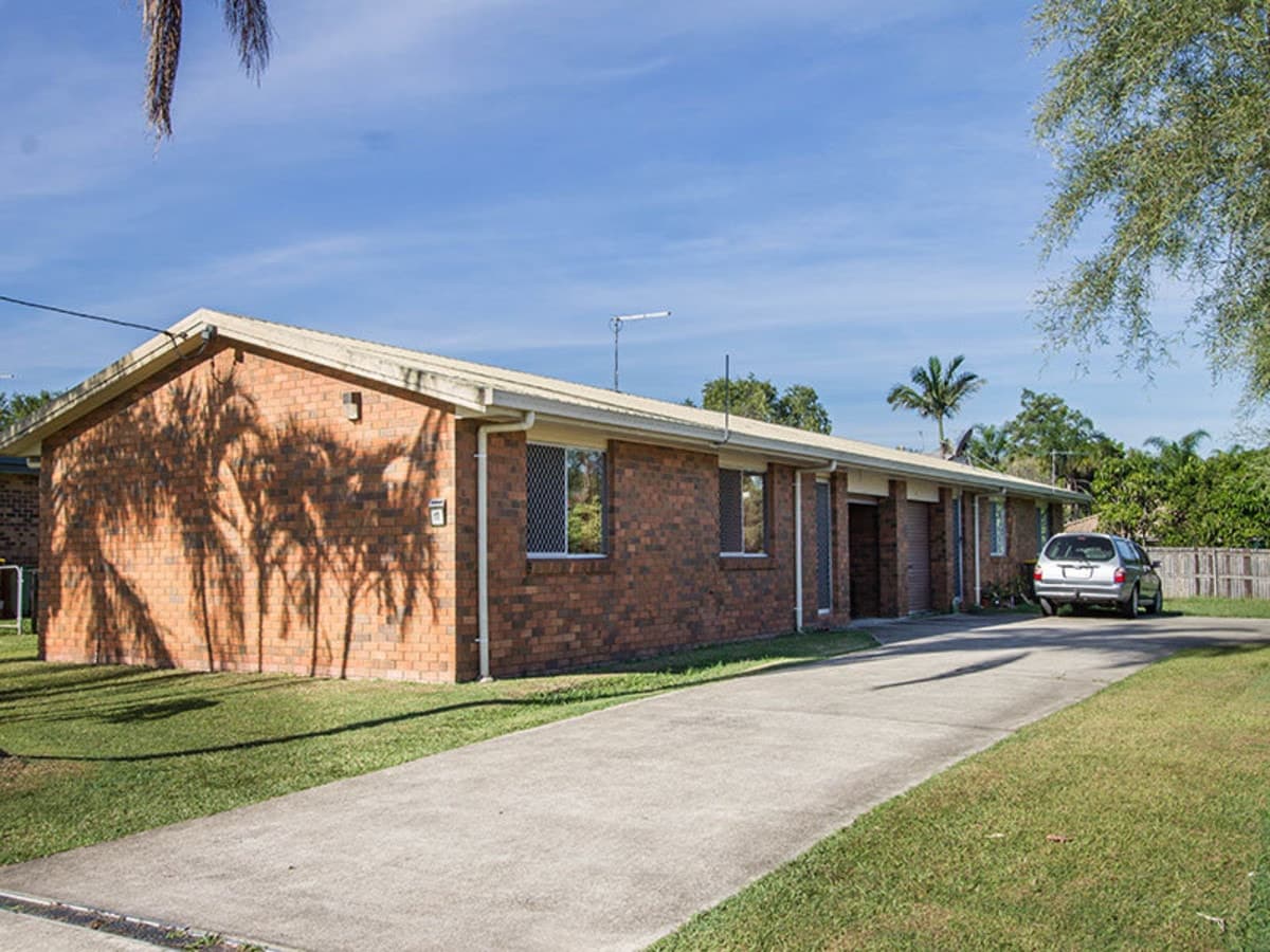 1-2 17 Macadamia Street, CABOOLTURE SOUTH, Bexley - Image 1