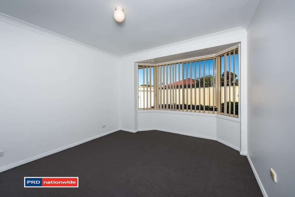 3/185
                Rocky Point
                Road
            
            
            
            fingal bay
            
            
            NSW,
            2315, Fingal Bay - Thumbnail 8