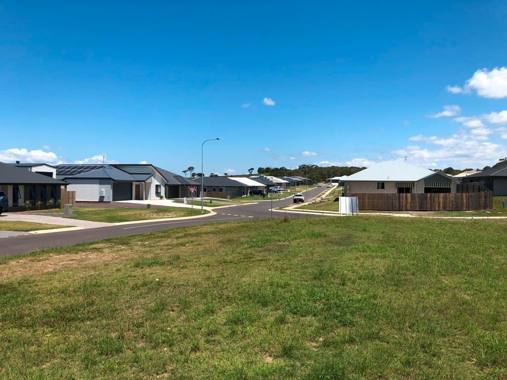 96
                Bay Park
                Road
            
            
            
            wondunna
            
            
            QLD,
            4655, Wondunna - Thumbnail 7