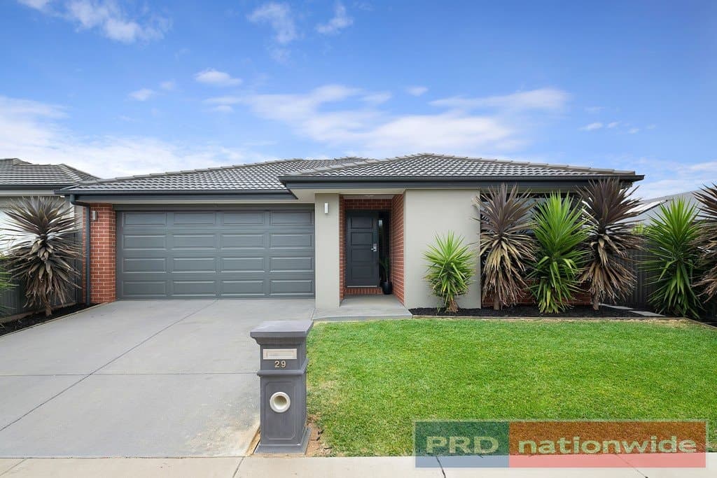 29
Wilmott
Street
lucas
VIC,
3350, Lucas - Image 1