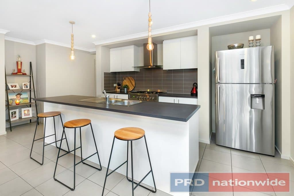 29
                Wilmott
                Street
            
            
            
            lucas
            
            
            VIC,
            3350, Lucas - Thumbnail 7