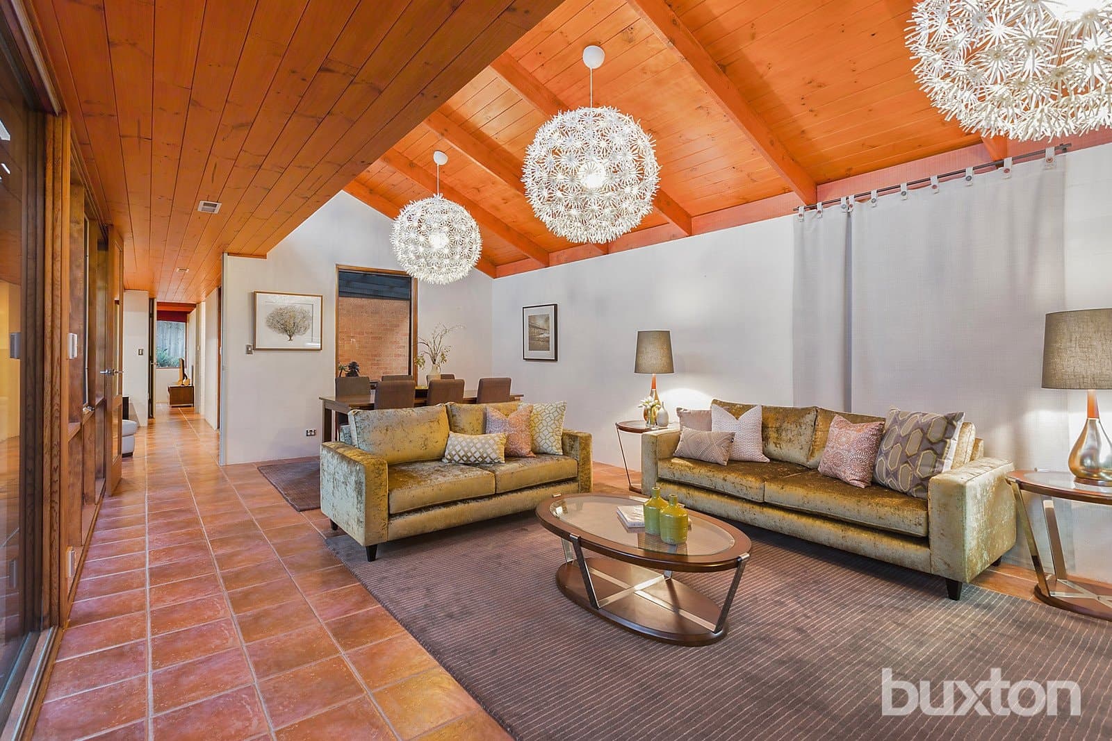 44 Cleveland Road,
                        
                    
                    
                        
                            Ashwood, Ashwood - Thumbnail 2