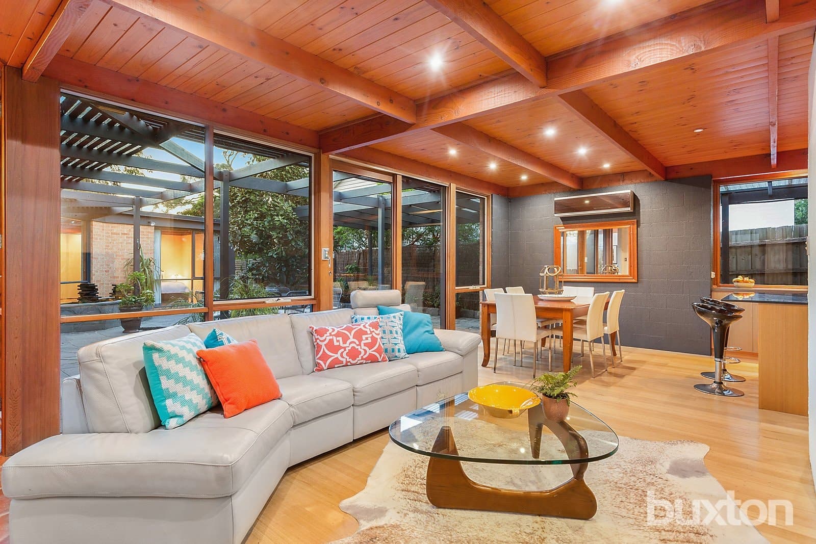 44 Cleveland Road,
                        
                    
                    
                        
                            Ashwood, Ashwood - Thumbnail 3