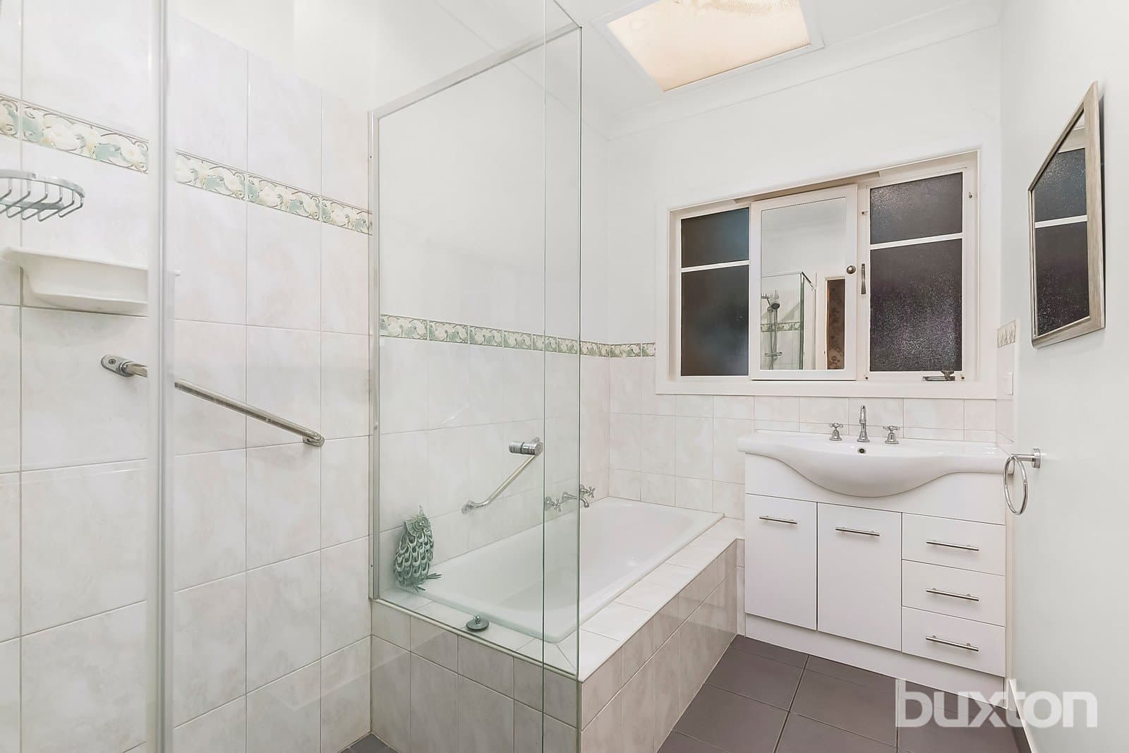 7 Argyll Street,
                        
                    
                    
                        
                            Malvern East, Malvern East - Thumbnail 7