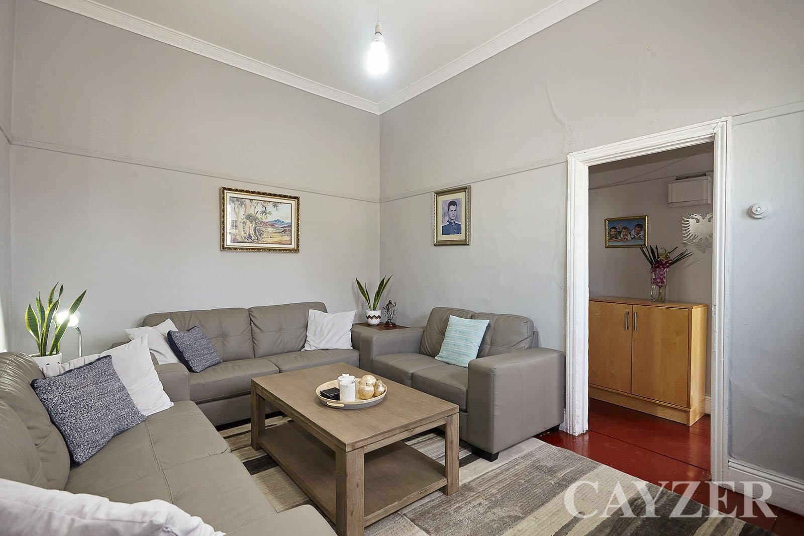 237 Princes Street,
                        
                    
                    
                        
                            PORT MELBOURNE, Port Melbourne - Thumbnail 3