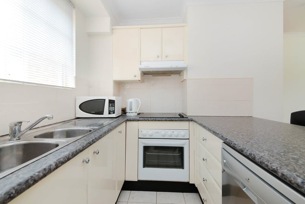 2/20 New Orleans Crescent, MAROUBRA NSW 2035, Maroubra - Thumbnail 5