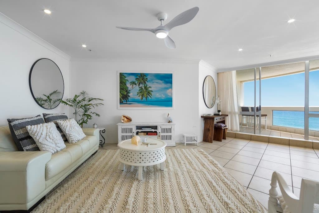 26/114 The Esplanade, Surfers Paradise, QLD, 4217, Surfers Paradise - Thumbnail 2