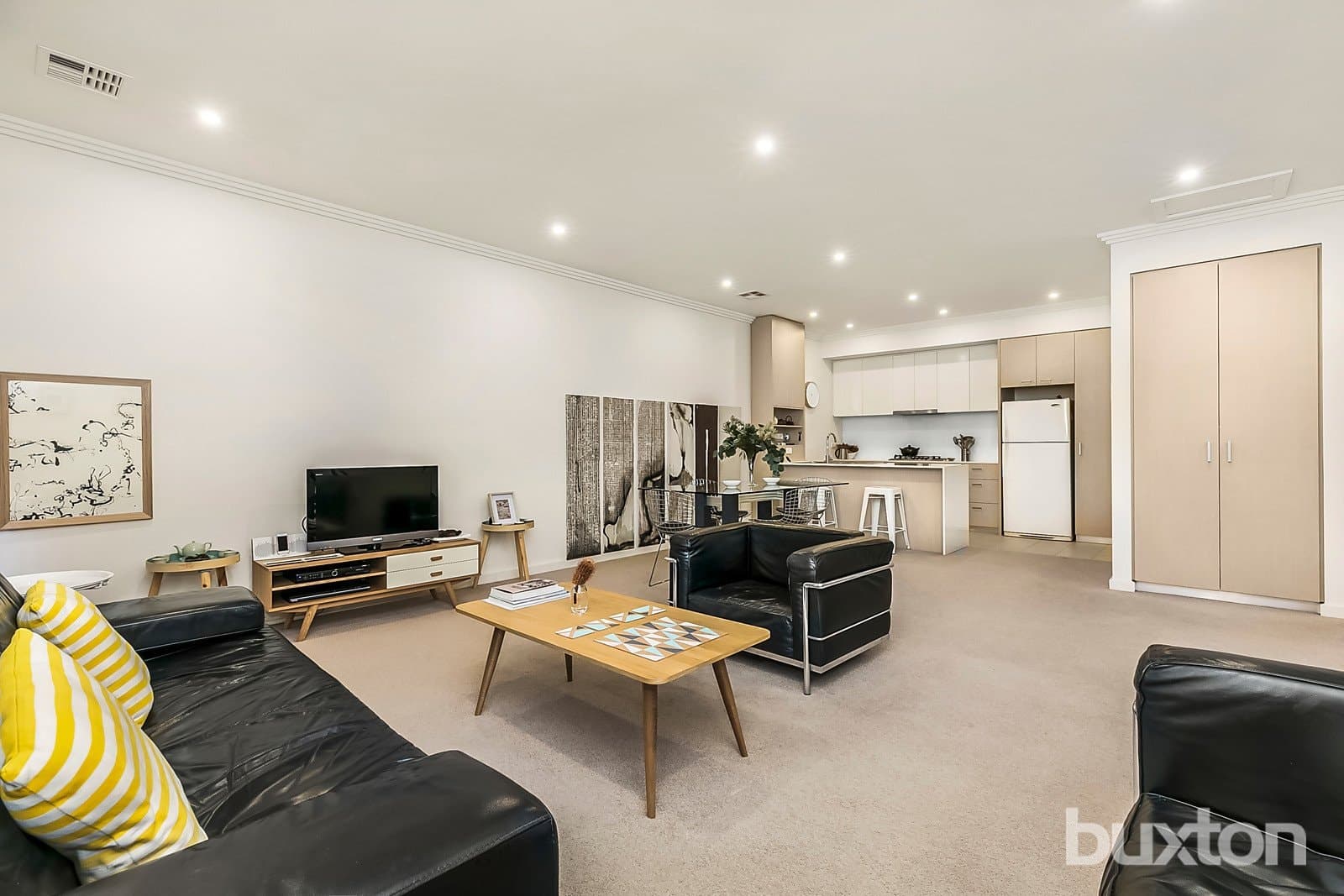 15/19-21 Doncaster East Road,
                        
                    
                    
                        
                            Mitcham, Mitcham - Thumbnail 2