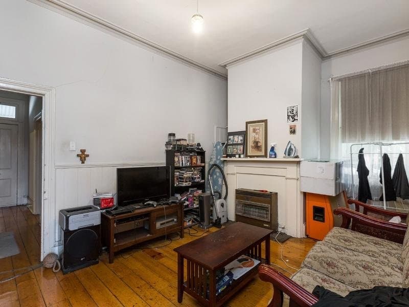 4 New Street,
                        
                    
                    
                        
                            KENSINGTON, Kensington - Thumbnail 5