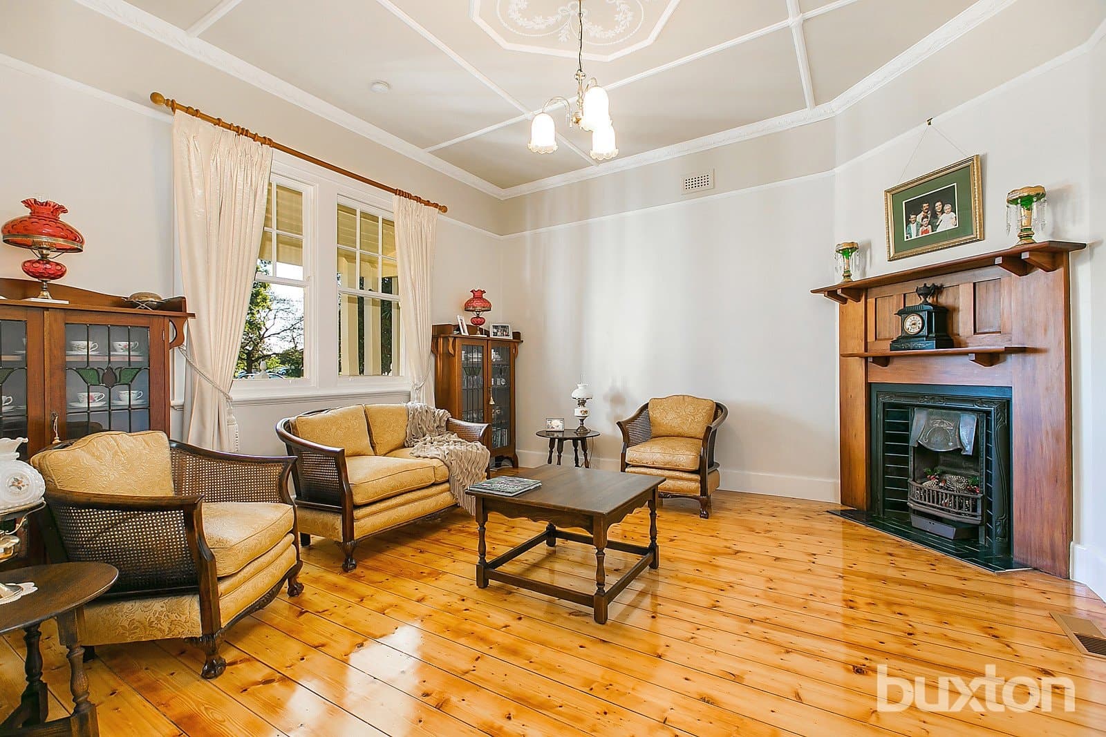 60 Cummins Road,
                        
                    
                    
                        
                            Brighton East, Brighton East - Thumbnail 2