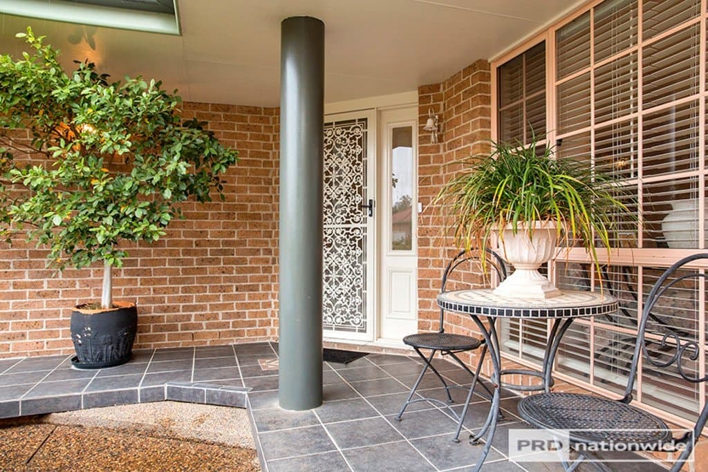 50
                Anthony
                Road
            
            
            
            tamworth
            
            
            NSW,
            2340, South Tamworth - Thumbnail 2