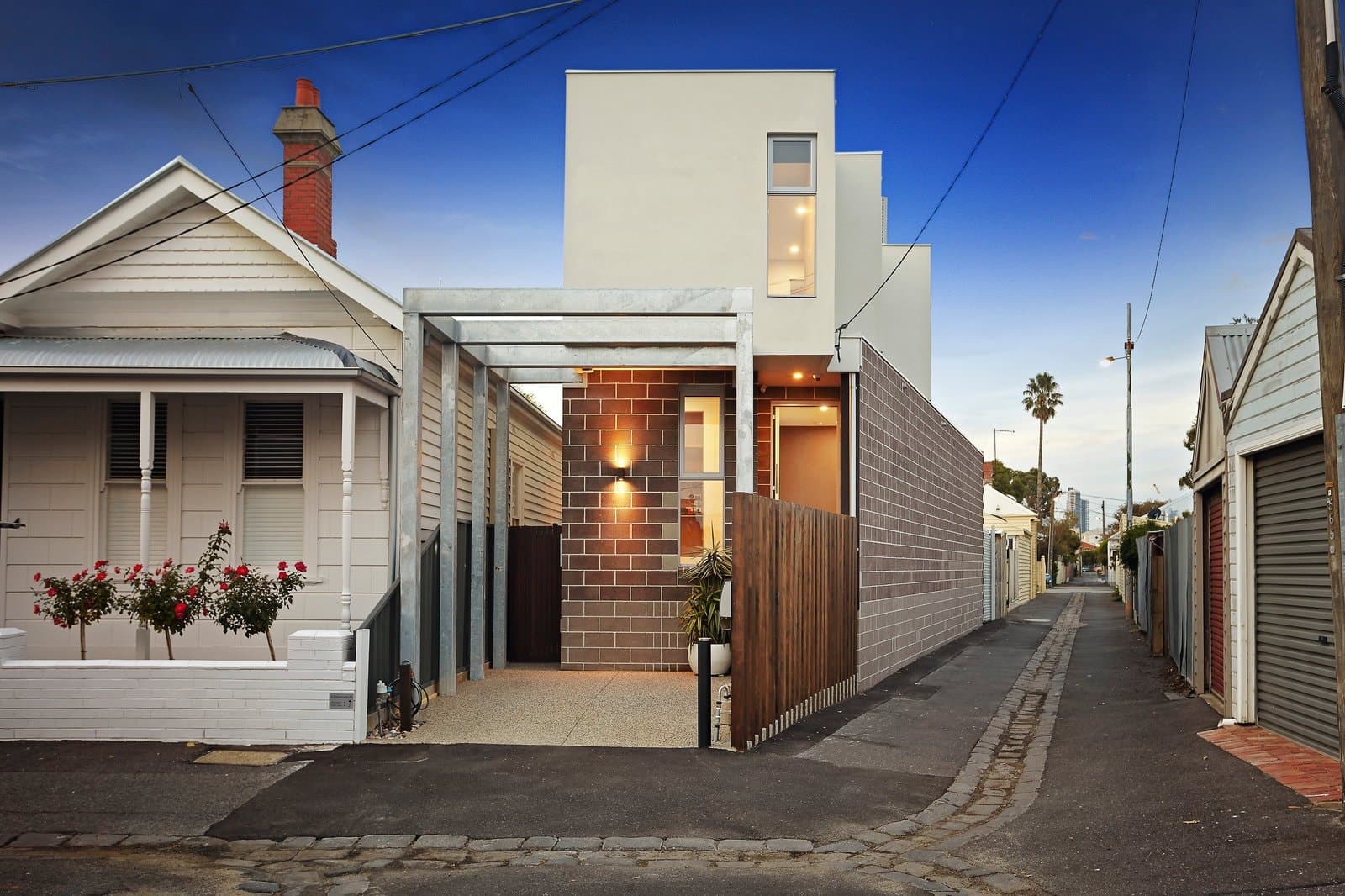 6 Esplanade Place,
                        
                    
                    
                        
                            PORT MELBOURNE, Port Melbourne - Image 1