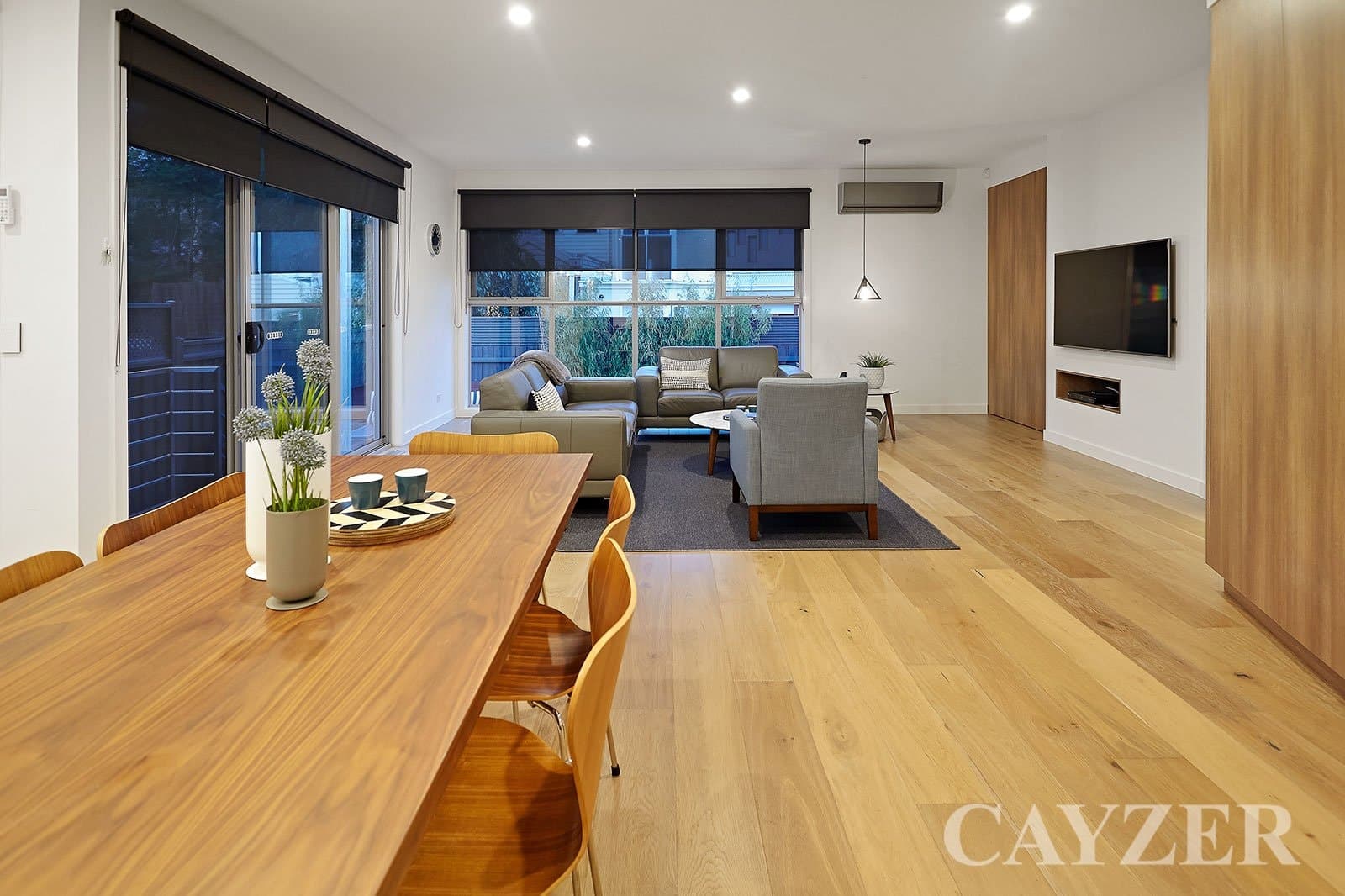6 Esplanade Place,
                        
                    
                    
                        
                            PORT MELBOURNE, Port Melbourne - Thumbnail 6
