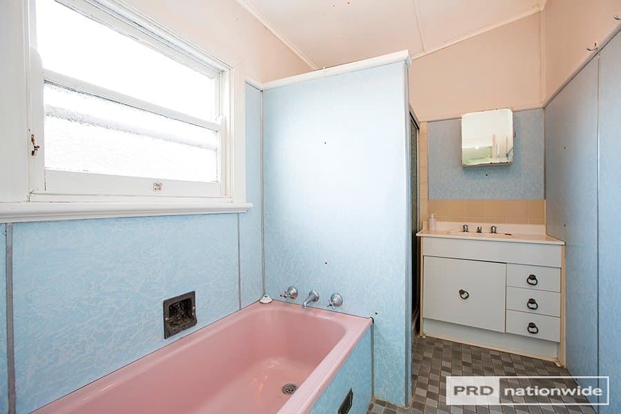 131
                Johnston
                Street
            
            
            
            tamworth
            
            
            NSW,
            2340, North Tamworth - Thumbnail 5