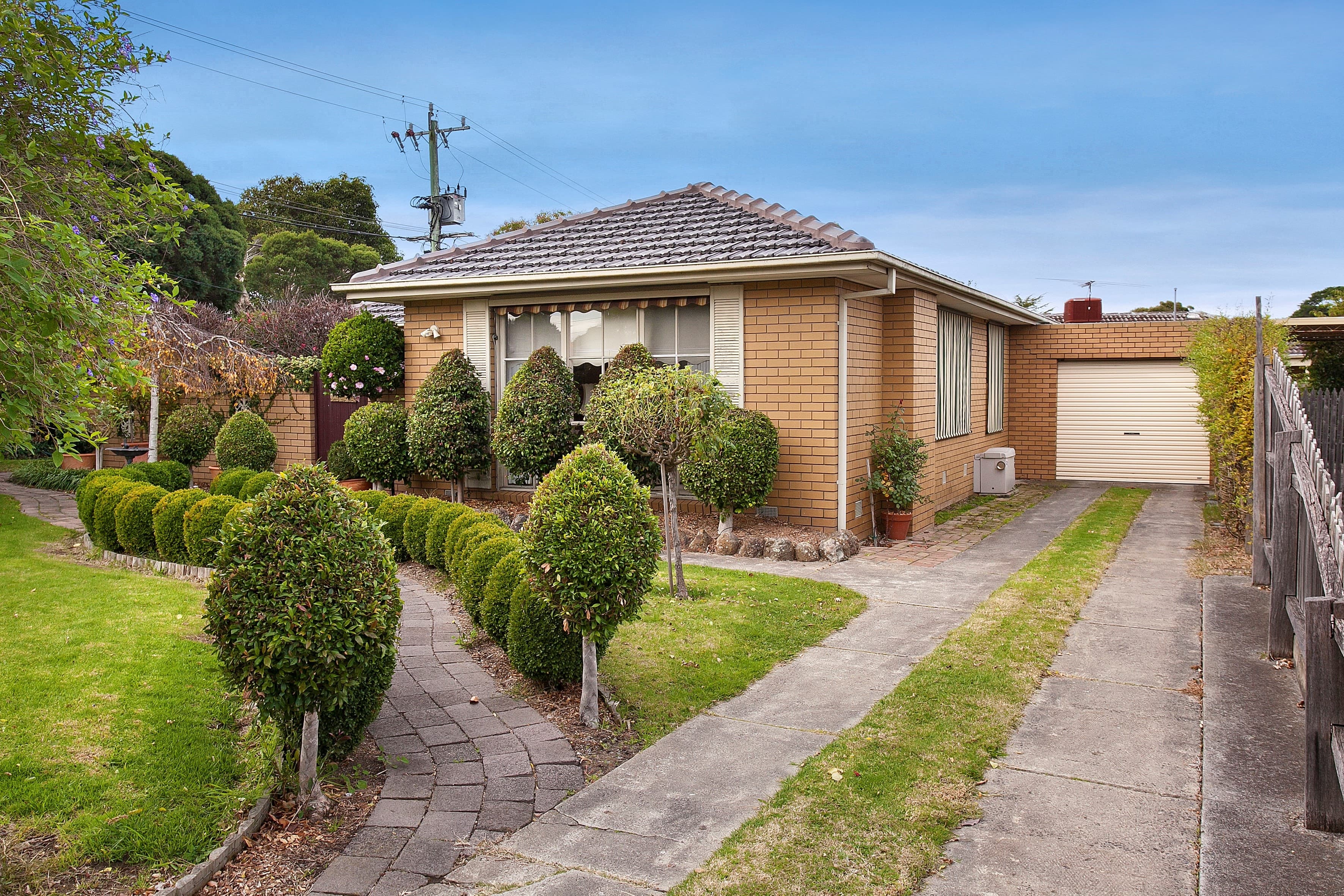 2 Kellaway Street, MOUNT WAVERLEY, Mount Waverley - Image 1