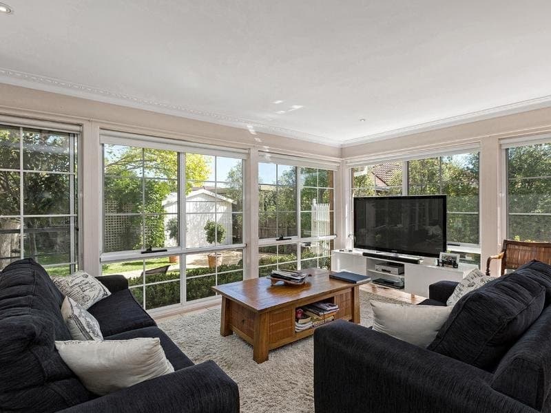 1 Drake Court, AVONDALE HEIGHTS, Avondale Heights - Thumbnail 2