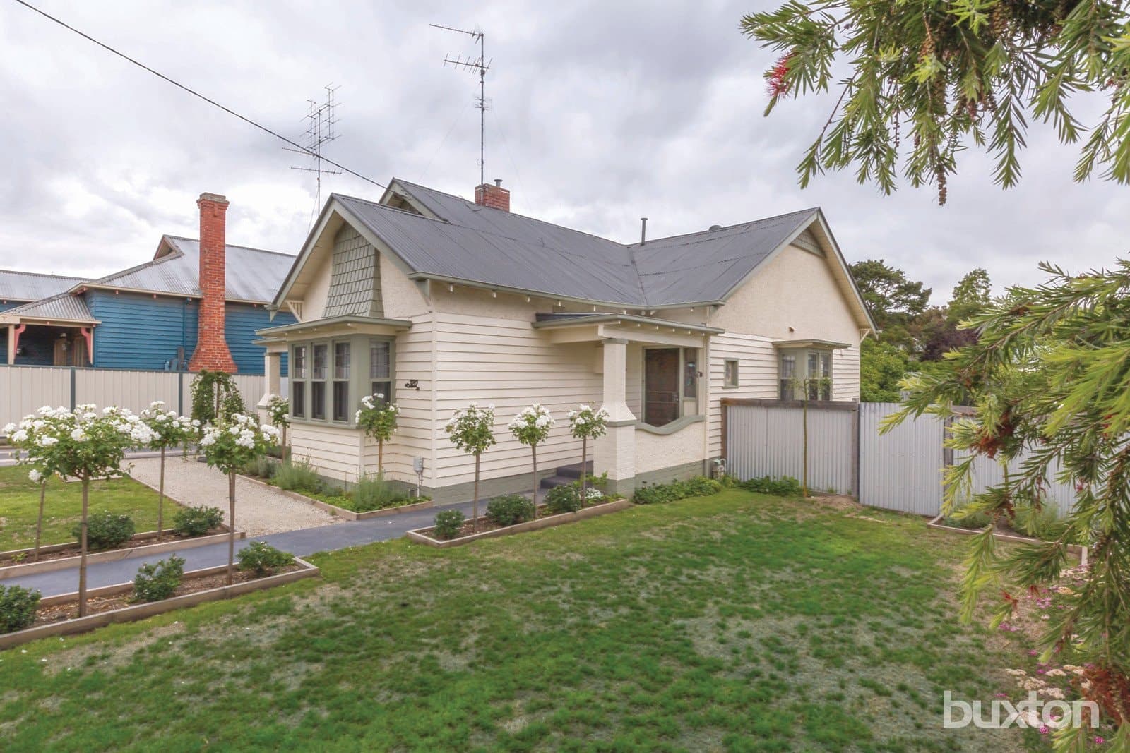 320 Peel Street North, Black Hill, Black Hill - Thumbnail 2