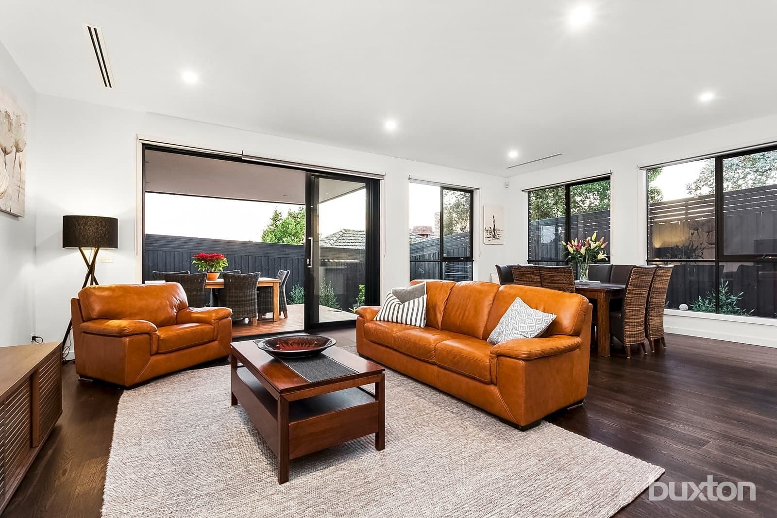 6a Sylvan Crescent,
                        
                    
                    
                        
                            Ashwood, Ashwood - Thumbnail 3