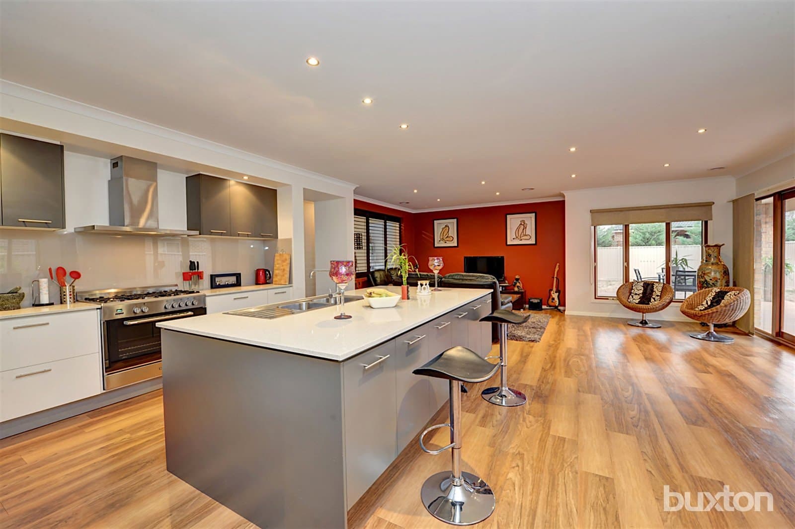35 Cuzens Road,
                        
                    
                    
                        
                            Alfredton, Alfredton - Thumbnail 2