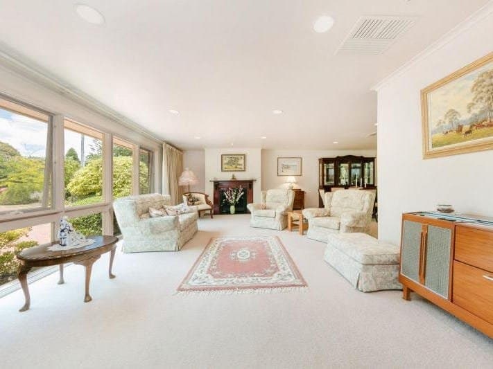 2A Blake Court,
                        
                    
                    
                        
                            MOUNT ELIZA, Mount Eliza - Thumbnail 2