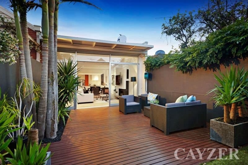 10 Merton Place,
                        
                    
                    
                        
                            ALBERT PARK, Albert Park - Thumbnail 3