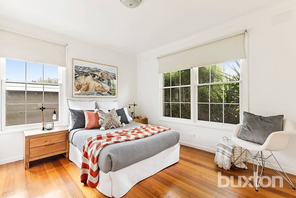 1/25 Charming Street,
                        
                    
                    
                        
                            Hampton East, Hampton East - Thumbnail 4