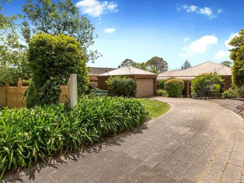 65 Eliza Drive,
                        
                    
                    
                        
                            MOUNT ELIZA, Mount Eliza - Image 1